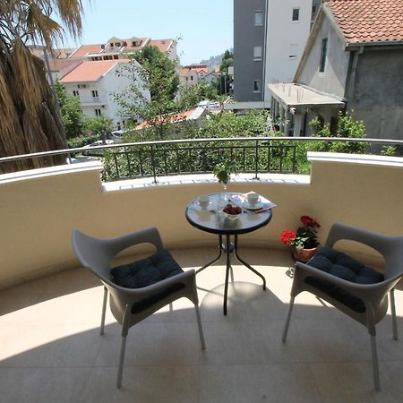 Le Marc Guest House Budva Exteriör bild